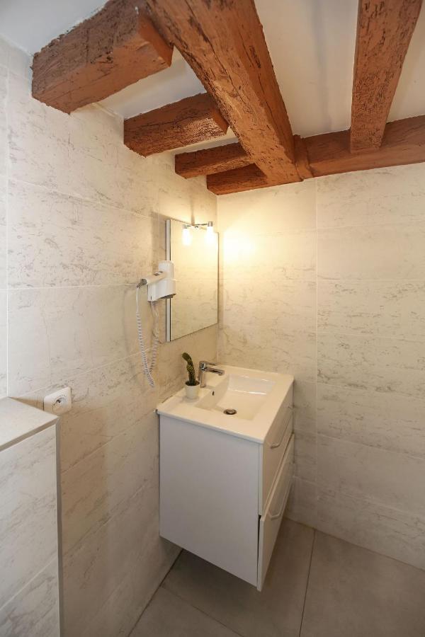 Studio Fonctionnel A Deux Pas Du Musee Grevin - 2P Apartment Paris Ngoại thất bức ảnh